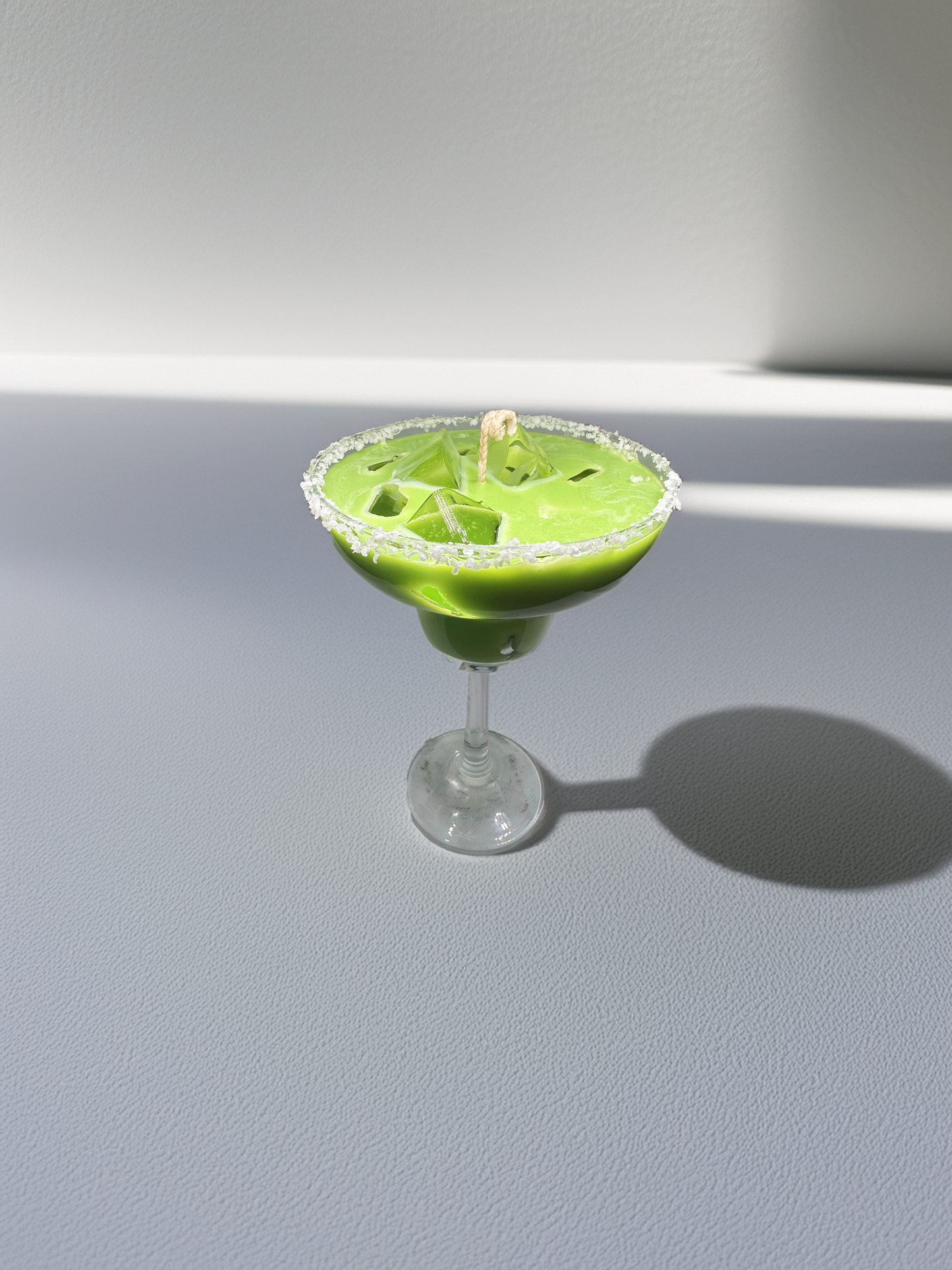 Lumânare parfumată Fresh Margarita Cocktail | Elysian Bloom | Portocală - Trandafir - Lavandă - Vanilie