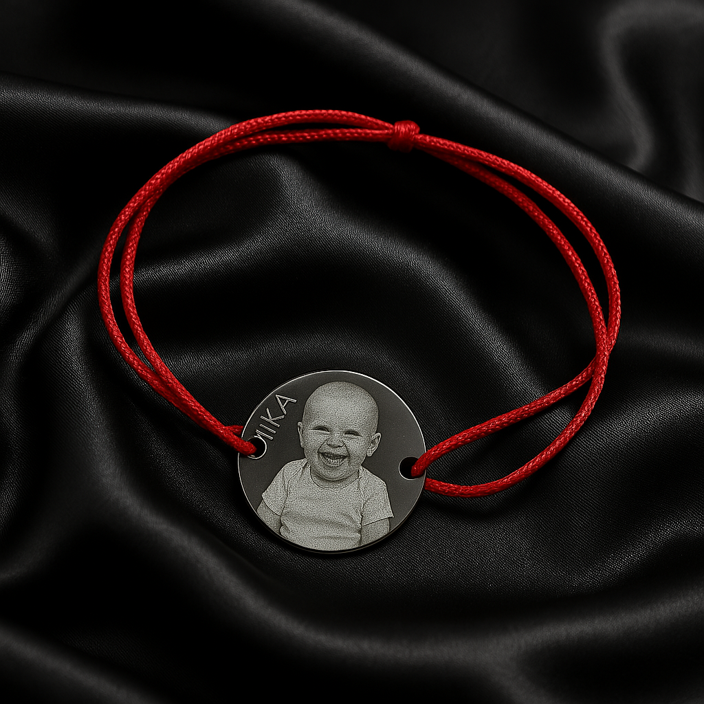 Brățară personalizată pandantiv rotund – model șnur reglabil